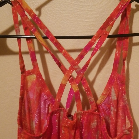 Crossback tank top - Picture 2 of 2